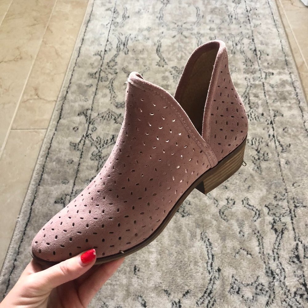 Brand New Lucky Brand Suede Booties Size 8